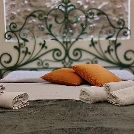 Lyssa Holiday Apartments Taormina Eksteriør billede