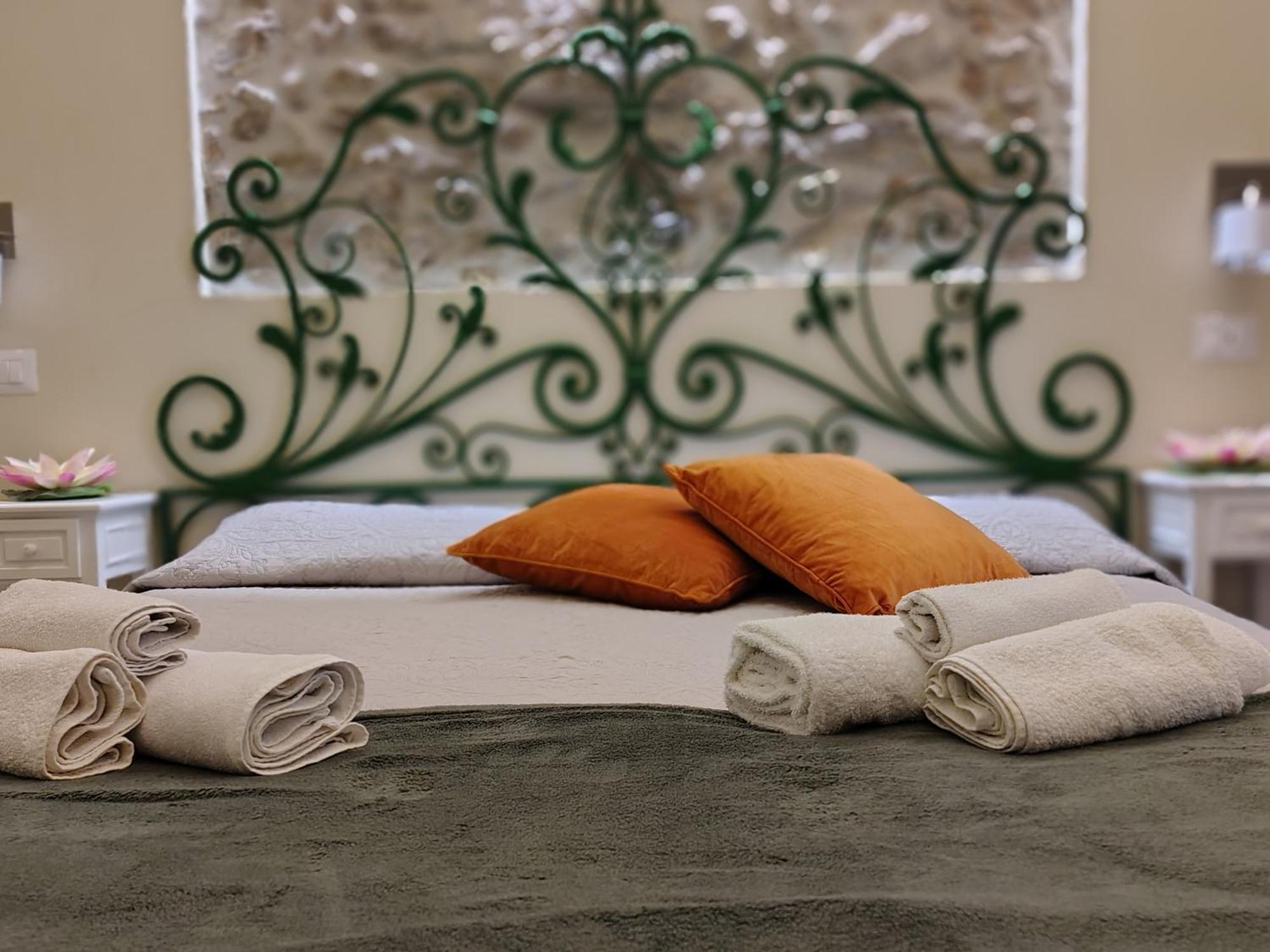 Lyssa Holiday Apartments Taormina Eksteriør billede